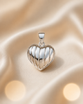 925 Sterling Silver Ribbed Heart Pendant